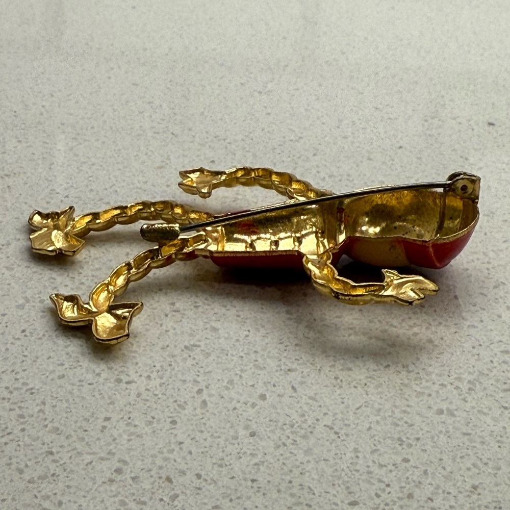 Vintage 1940s Bellboy Brooch Pin Bellhop Bellman Porter RARE - Picture 5 of 8